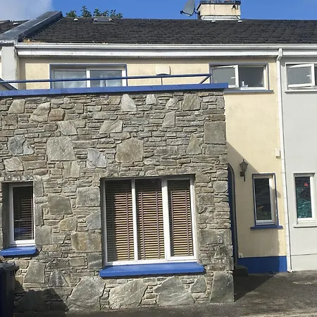 6 Riverfalls Clifden